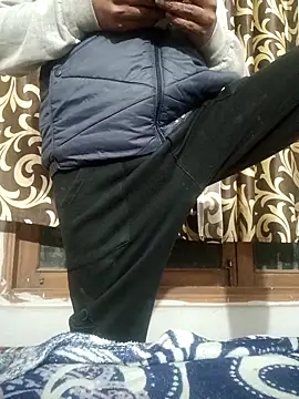 Snapshot of vardh033 chatting on January 15, 2026, 4:54 pm vardh033 online show from January 15, 2026, 4:54 pm