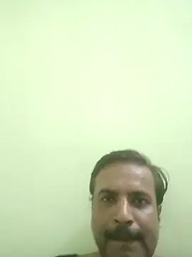 vardh033 online show from September 20, 2025, 4:56 pm