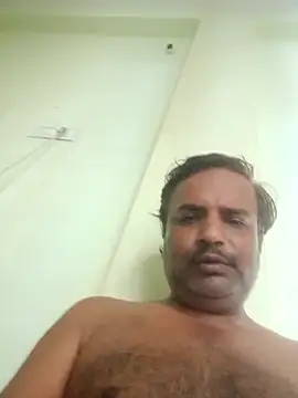 vardh033 online show from September 15, 2025, 6:36 am