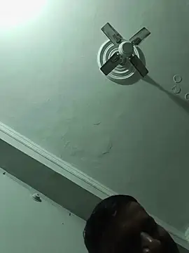 vardh033 online show from December 14, 2025, 8:14 pm