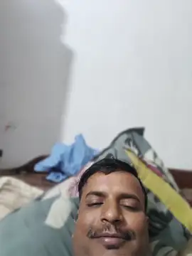 vardh033 online show from April 3, 2026, 3:02 am