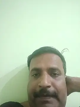 vardh033 online show from September 30, 2025, 5:30 pm