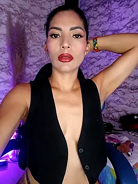 AlisSon  hot online show from November 16, 2025, 8:13 pm