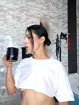 AlisSon  hot online show from November 5, 2025, 9:18 pm