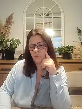 Snapshot of Aambre95Esexy chatting on October 17, 2025, 7:11 am Aambre95Esexy online show from October 17, 2025, 7:11 am