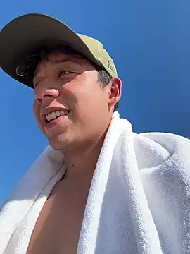 leduck7 online show from December 22, 2025, 3:56 pm