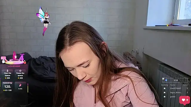 Snapshot of AlisaWyn chatting on October 23, 2025, 5:17 am AlisaWyn online show from October 23, 2025, 5:17 am