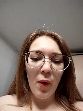 AlisaWyn online show from January 11, 2026, 10:22 am