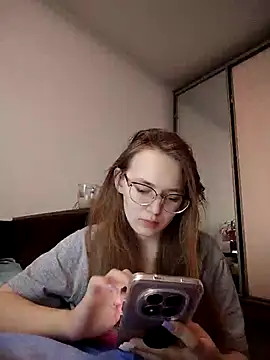 AlisaWyn online show from March 5, 2026, 2:08 am