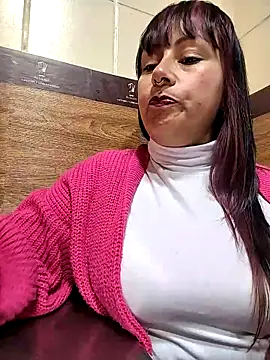 Snapshot of sexxx_mia chatting on October 16, 2025, 4:59 pm sexxx mia online show from October 16, 2025, 4:59 pm
