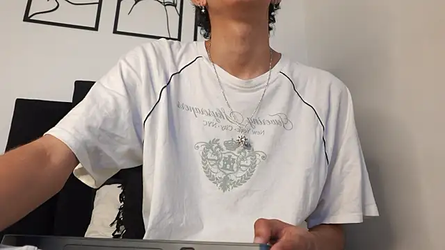 alexmark  online show from February 5, 2026, 1:40 pm