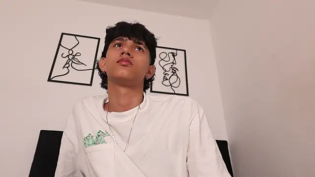 alexmark  online show from March 17, 2026, 1:25 pm