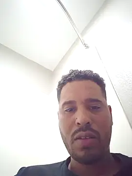 Danypeluche online show from October 4, 2025, 11:06 pm