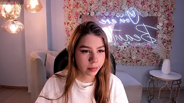 TiffannySins online show from March 27, 2026, 4:10 am