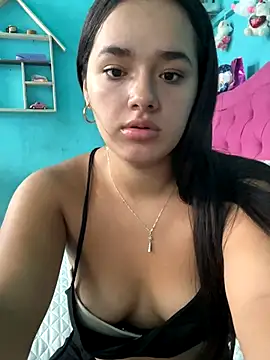 Luciaparker03 online show from October 4, 2025, 2:51 pm