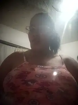 Big ass submissive online show from November 12, 2025, 3:21 am