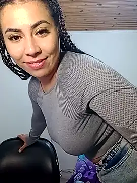 A maddy online show from October 21, 2025, 1:05 am