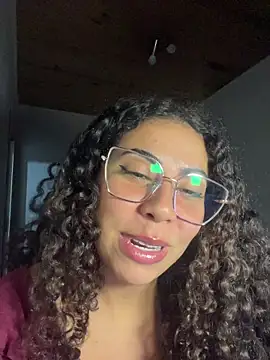 Snapshot of A_maddy chatting on May 29, 2026, 8:04 pm A maddy online show from May 29, 2026, 8:04 pm