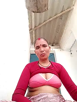 Snapshot of Monika_thakurr chatting on September 10, 2025, 9:08 am Monika thakurr online show from September 10, 2025, 9:08 am