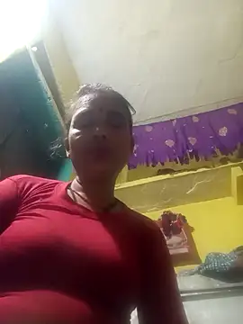 Snapshot of Monika_thakurr chatting on October 4, 2025, 9:38 pm Monika thakurr online show from October 4, 2025, 9:38 pm