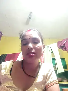 Snapshot of Monika_thakurr chatting on October 2, 2025, 10:24 pm Monika thakurr online show from October 2, 2025, 10:24 pm