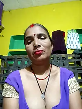 Snapshot of Monika_thakurr chatting on September 20, 2025, 8:47 pm Monika thakurr online show from September 20, 2025, 8:47 pm