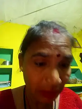 Snapshot of Monika_thakurr chatting on October 1, 2025, 9:18 pm Monika thakurr online show from October 1, 2025, 9:18 pm