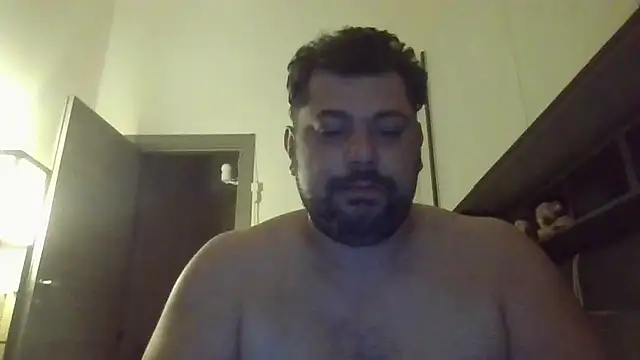 Snapshot of giuseppelovisi85 chatting on September 9, 2025, 4:22 am giuseppelovisi85 online show from September 9, 2025, 4:22 am