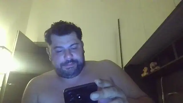 Snapshot of giuseppelovisi85 chatting on September 18, 2025, 5:16 pm giuseppelovisi85 online show from September 18, 2025, 5:16 pm