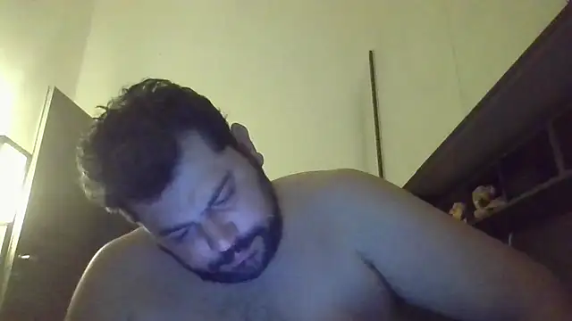 Snapshot of giuseppelovisi85 chatting on September 22, 2025, 6:30 am giuseppelovisi85 online show from September 22, 2025, 6:30 am