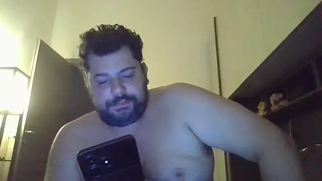 Snapshot of giuseppelovisi85 chatting on September 25, 2025, 5:46 am giuseppelovisi85 online show from September 25, 2025, 5:46 am