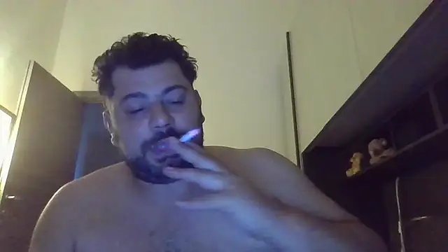 Snapshot of giuseppelovisi85 chatting on September 10, 2025, 1:21 pm giuseppelovisi85 online show from September 10, 2025, 1:21 pm