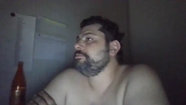 Snapshot of giuseppelovisi85 chatting on September 20, 2025, 12:04 am giuseppelovisi85 online show from September 20, 2025, 12:04 am