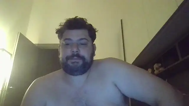 Snapshot of giuseppelovisi85 chatting on September 29, 2025, 3:35 am giuseppelovisi85 online show from September 29, 2025, 3:35 am