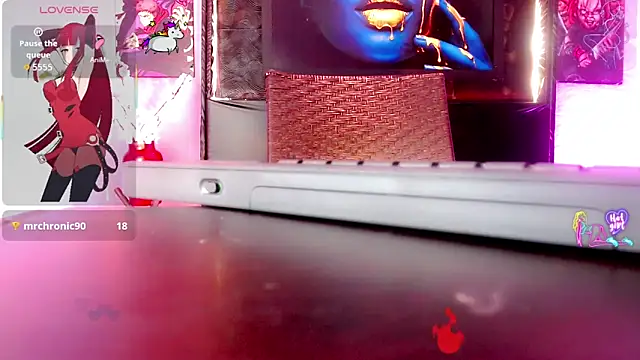 Natasha clifford online show from April 10, 2026, 7:21 pm