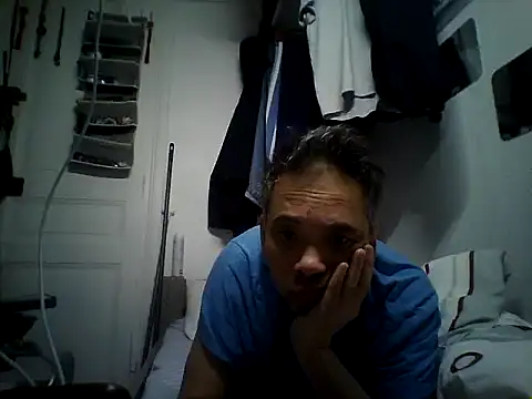 Snapshot of masculado69 chatting on November 13, 2025, 2:48 am masculado69 online show from November 13, 2025, 2:48 am