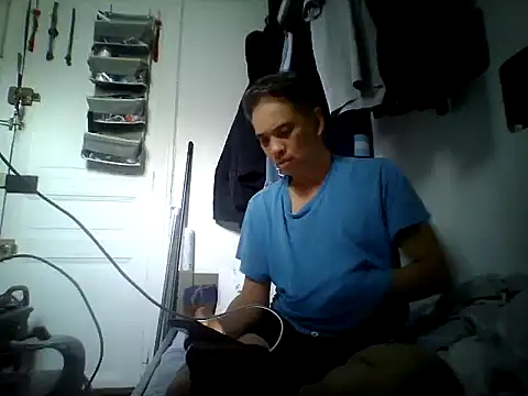 Snapshot of masculado69 chatting on November 12, 2025, 1:15 pm masculado69 online show from November 12, 2025, 1:15 pm