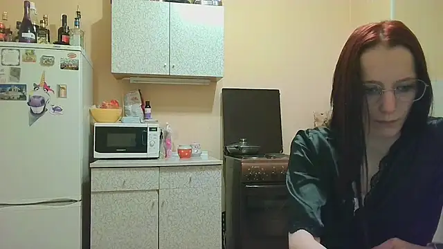 Snapshot of Lucy_Divine chatting on November 13, 2025, 8:02 pm Lucy Divine online show from November 13, 2025, 8:02 pm