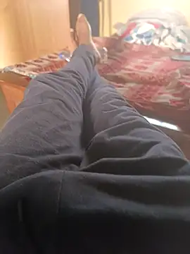 Sonukumar202000 online show from April 18, 2026, 2:03 am