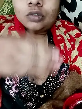 Snapshot of angry_couplez chatting on February 7, 2026, 12:35 pm angry couplez online show from February 7, 2026, 12:35 pm