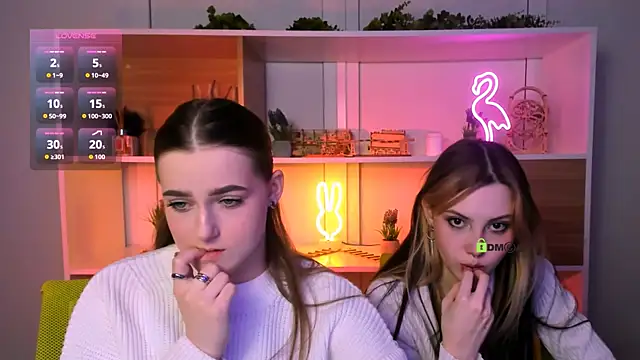 Snapshot of aria_moo chatting on December 2, 2025, 5:53 am aria moo online show from December 2, 2025, 5:53 am