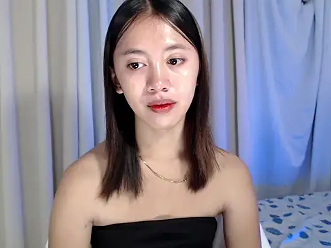 Snapshot of lovely_kiannaHugecock chatting on September 12, 2025, 8:41 pm lovely kiannaHugecock online show from September 12, 2025, 8:41 pm