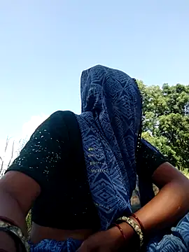 Sapna9685 online show from September 22, 2025, 8:53 am