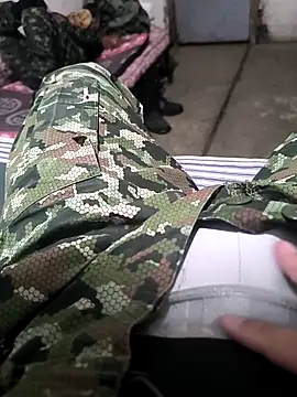 lamejorpene online show from October 17, 2025, 1:57 pm