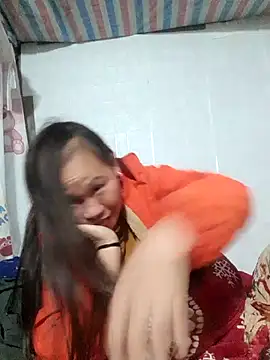 Seg min online show from November 25, 2025, 4:18 pm