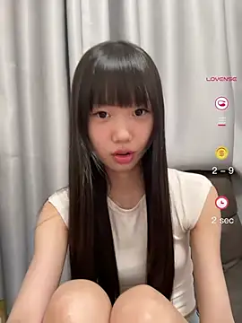 Snapshot of xinyu789 chatting on May 13, 2026, 1:29 pm xinyu789 online show from May 13, 2026, 1:29 pm