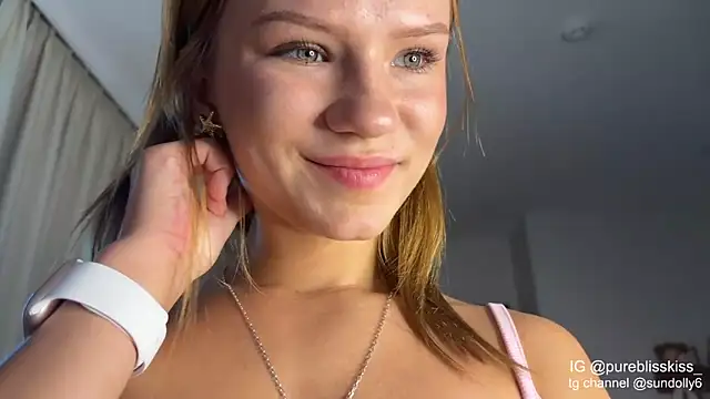 lxsundollyxl online show from March 14, 2026, 3:12 am