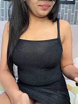 Riya-6969 online show from June 13, 2026, 2:59 pm