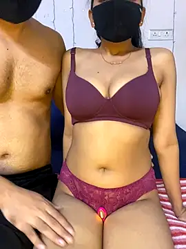 Snapshot of Riya-6969 chatting on November 24, 2025, 1:33 pm Riya-6969 online show from November 24, 2025, 1:33 pm