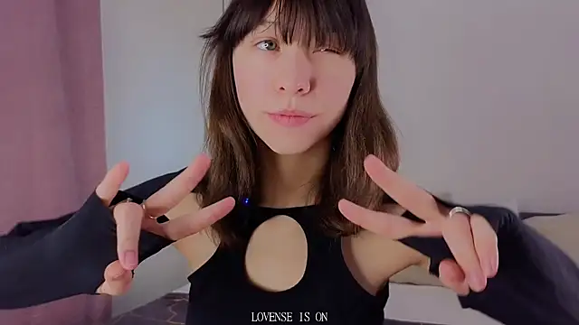 BritniBers online show from December 3, 2025, 1:50 am